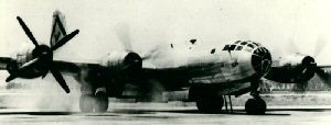 Aircraft of the 315th Bomb Wing, 501st Bomb Group B-29B starting engines