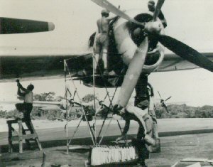 Aircraft of the 315th Bomb Wing, engine maintenance